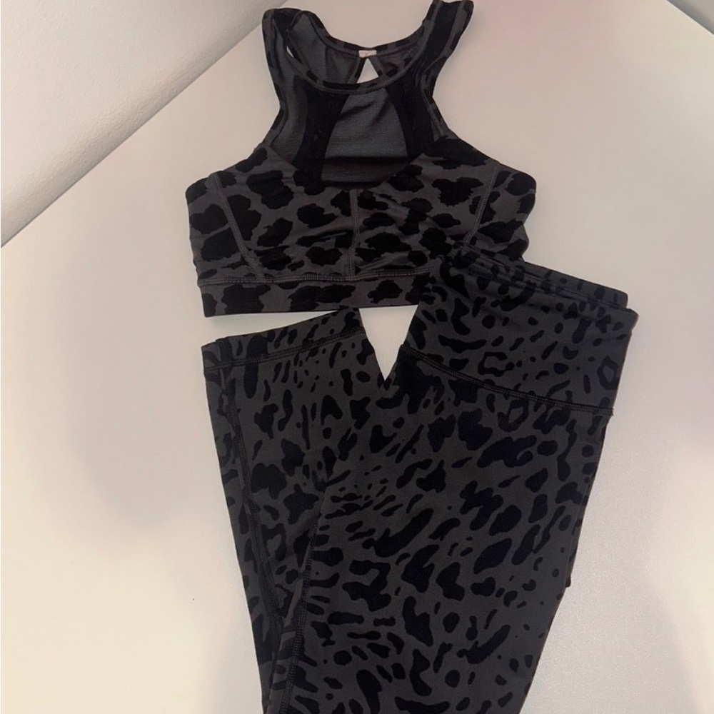 Lululemon Workout Set